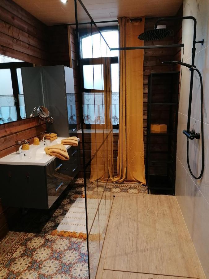 Maison D'Hote Les Notes Endormies Suite Le Refuge Walcourt ภายนอก รูปภาพ