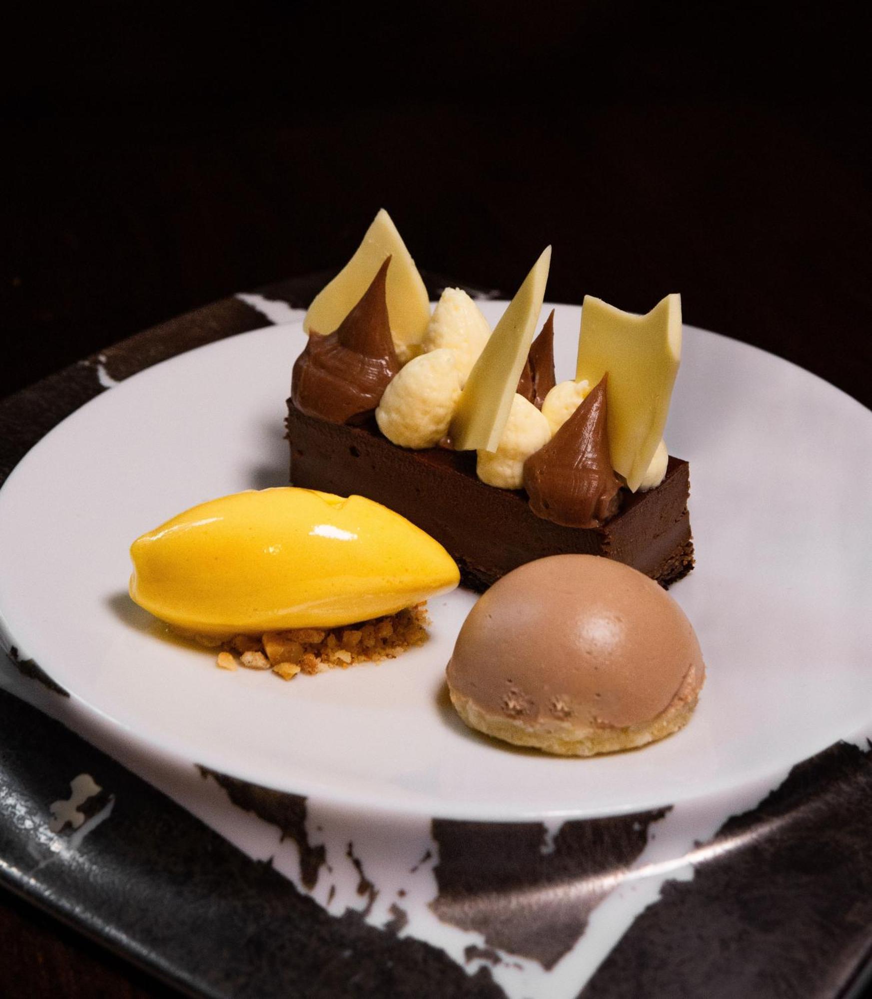 Maison D'Hote Les Notes Endormies Suite Le Refuge Walcourt ภายนอก รูปภาพ